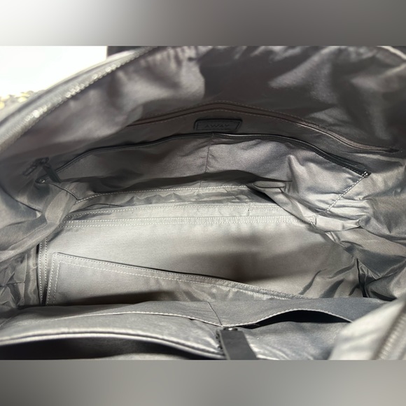 Away Black & White Women Bag Carry On 16 inches - Picture 10 of 14